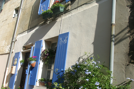 assets/images/actualites/habitat/Permis de louer Arles/450x300px.png